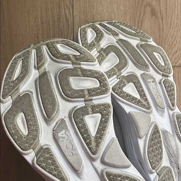 Hoka Women's Bondi 8 - Picture 10 of 11
